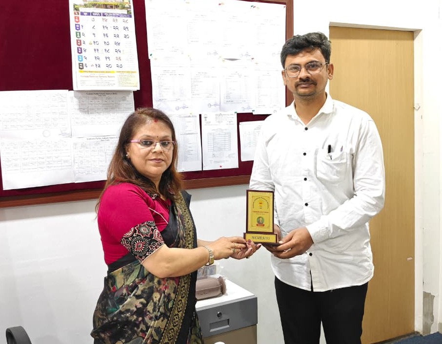 Proud Achievement – Mr. Ganesh Patil Sir Honored for Outstanding Performance